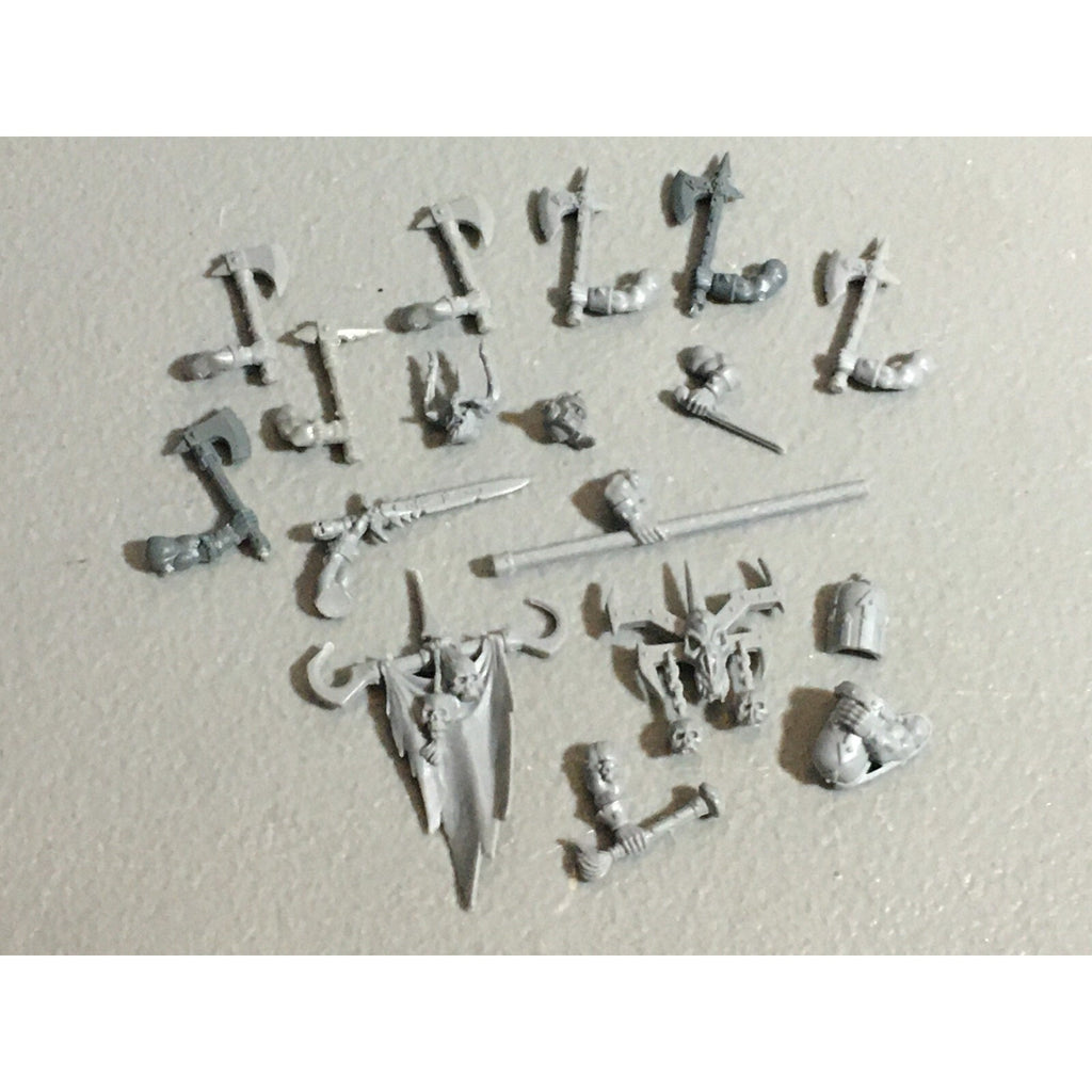A22180 WARHAMMER FANTASY CHAOS MORTALS BITS LOT MIXED MARAUDER COMMAND & ARMS GW