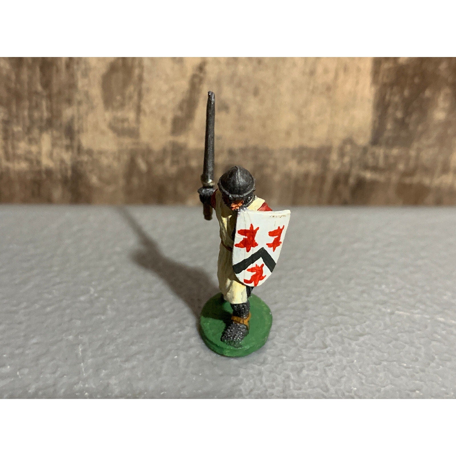 A10016 RAL PARTHA METAL OOP AVALON MAN AT ARMS SWORD ARM EXTENDED PAINTED