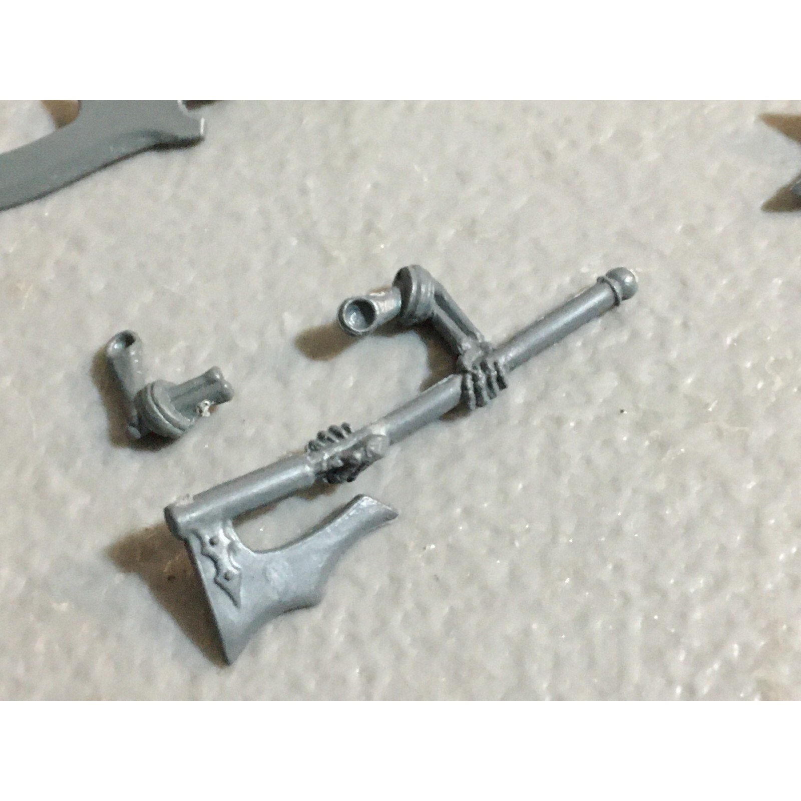 A23421 WARHAMMER FANTASY VAMPIRE COUNTS BITS LOT SKELETON WIGHT GREAT WEAPON ARM