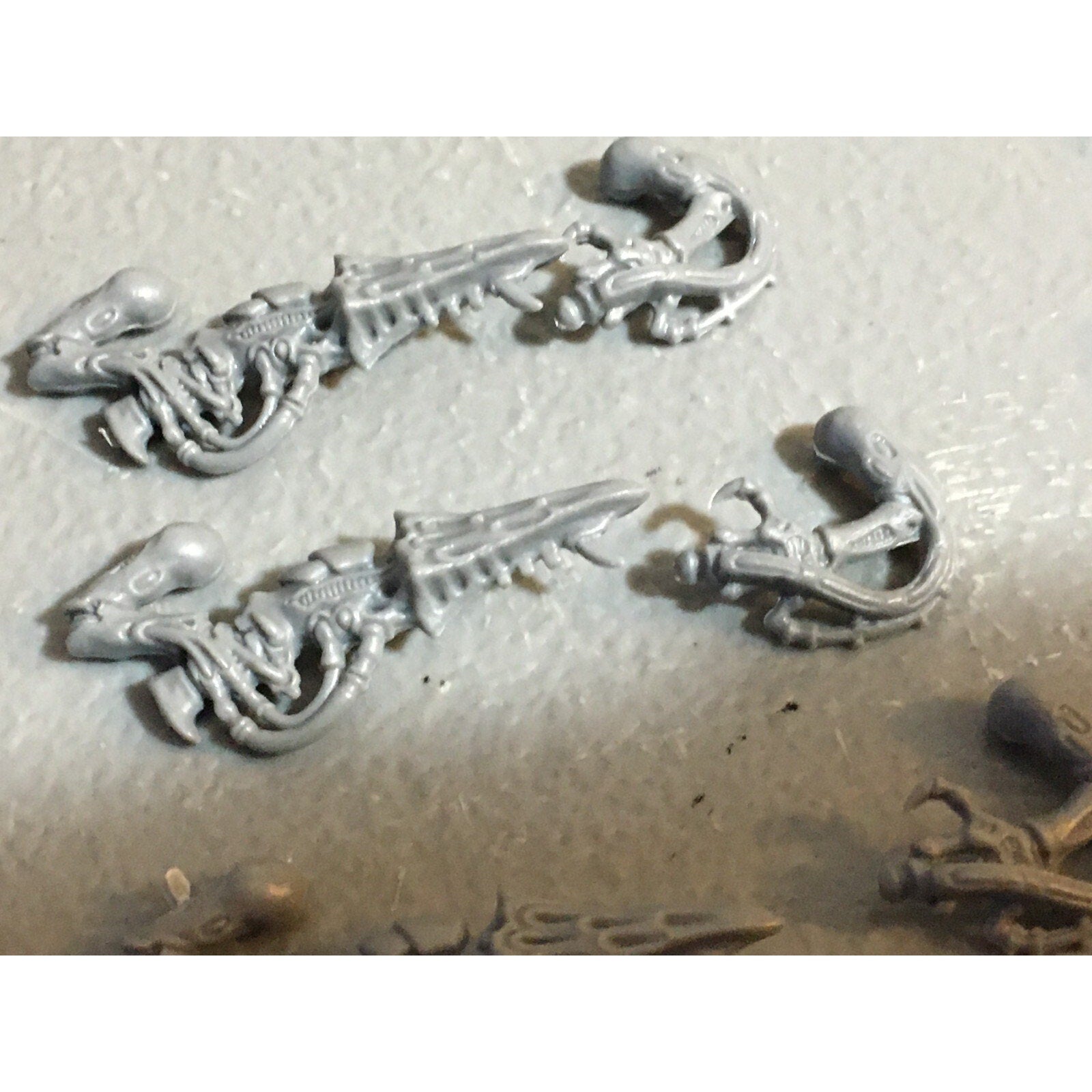 A23050 WARHAMMER 40K TYRANIDS BITS LOT FLESHBORERS DEVOURERS GAMES WORKSHOP GW