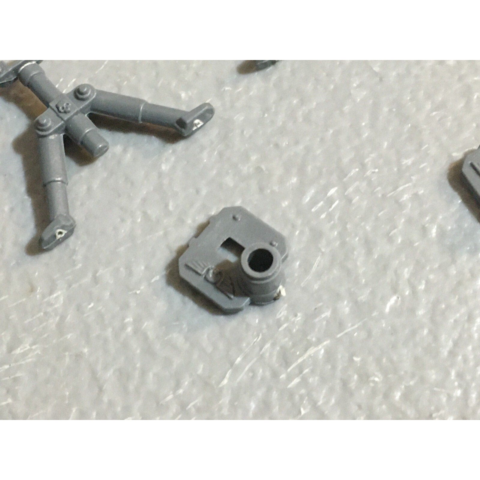 A17813 WARHAMMER 40K ASTRA IG GUARD HEAVY WEAPONS OPTS MISSILE MORTAR BITS LOT