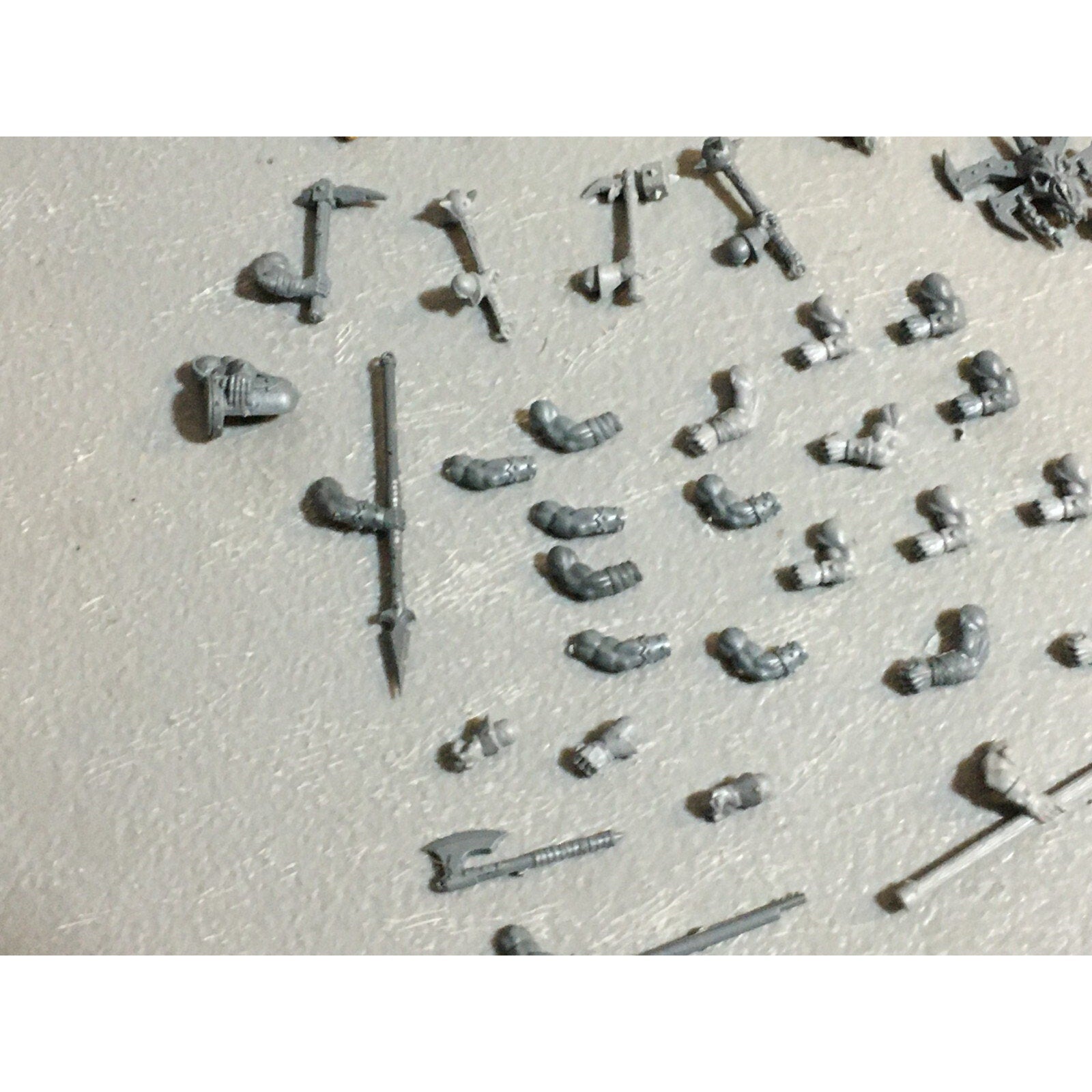 A23436 WARHAMMER FANTASY CHAOS MORTALS BITS LOT MIXED MARAUDER WARRIOR GW