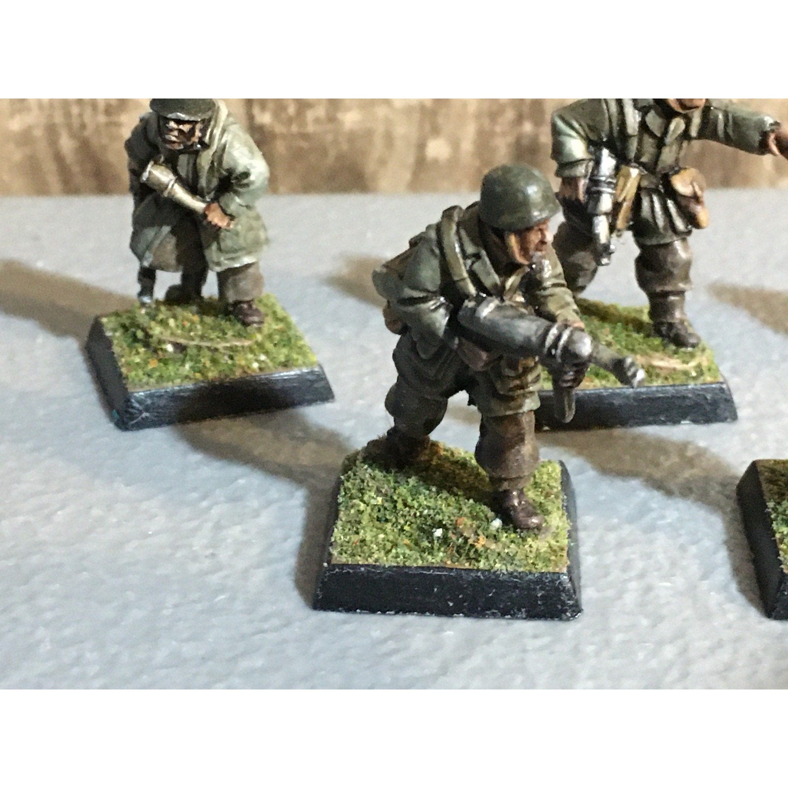 A30867 UNKNOWN METAL MINIATURES SOLDIERS INFANTRY WWII? WWI? TABLE TOP WAR GAMES