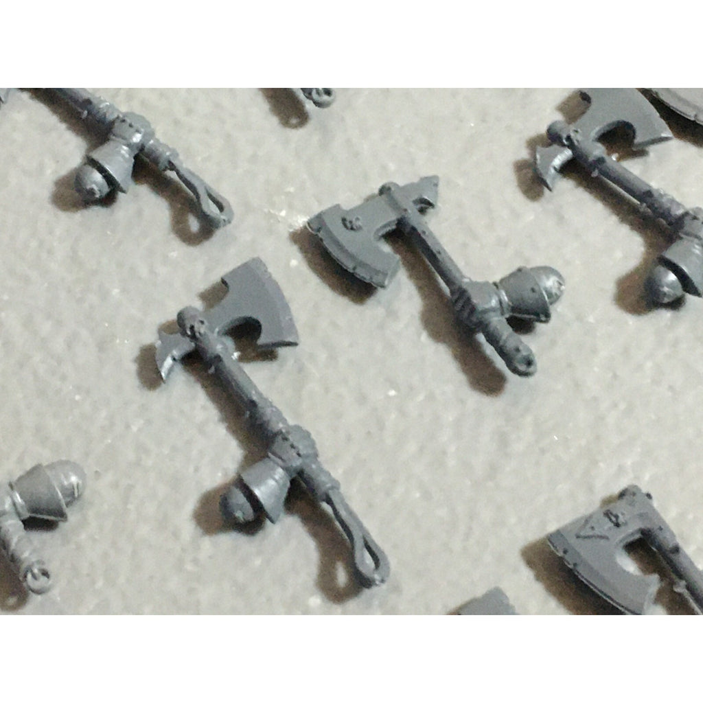 A22209 WARHAMMER FANTASY CHAOS MORTALS BITS LOT AXE HANDS GAMES WORKSHOP
