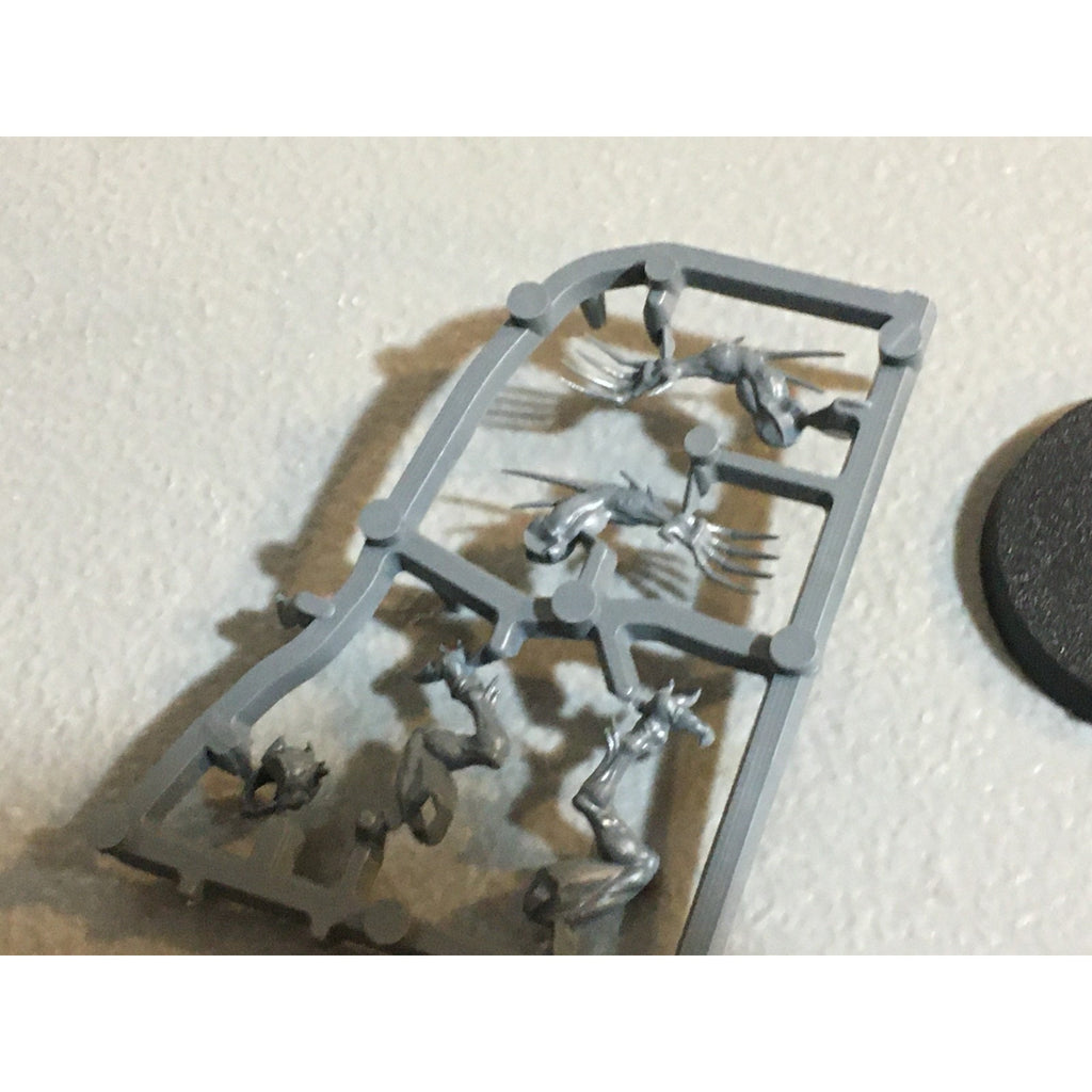 A24317 WARHAMMER AOS SIGMAR FLESH EATER COURTS GHOUL ING GW NOS ON SPRUE