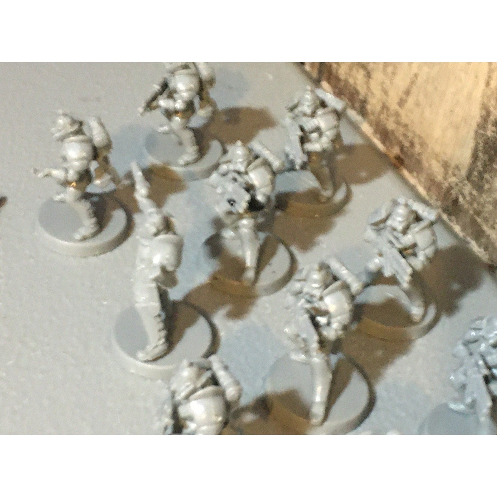 A30062 UNKNOWN TABLE TOP SCI-FI POWER ARMOR SOLDIERS 10 PK WAR GAMES