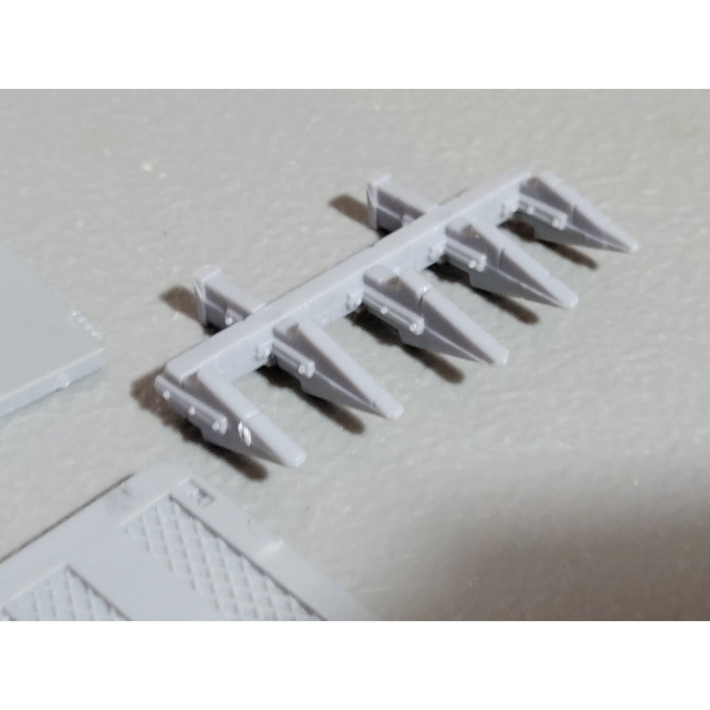 A18902 WARHAMMER 40K SPACE MARINES BITS LOT TANK VEHICLE RHINO RAZORBACK PRED