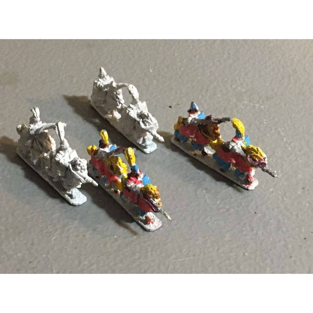 A16646 WARMASTER WARHAMMER FANTASY HIGH ELVES SILVER HELMS METAL 4 STANDS GW