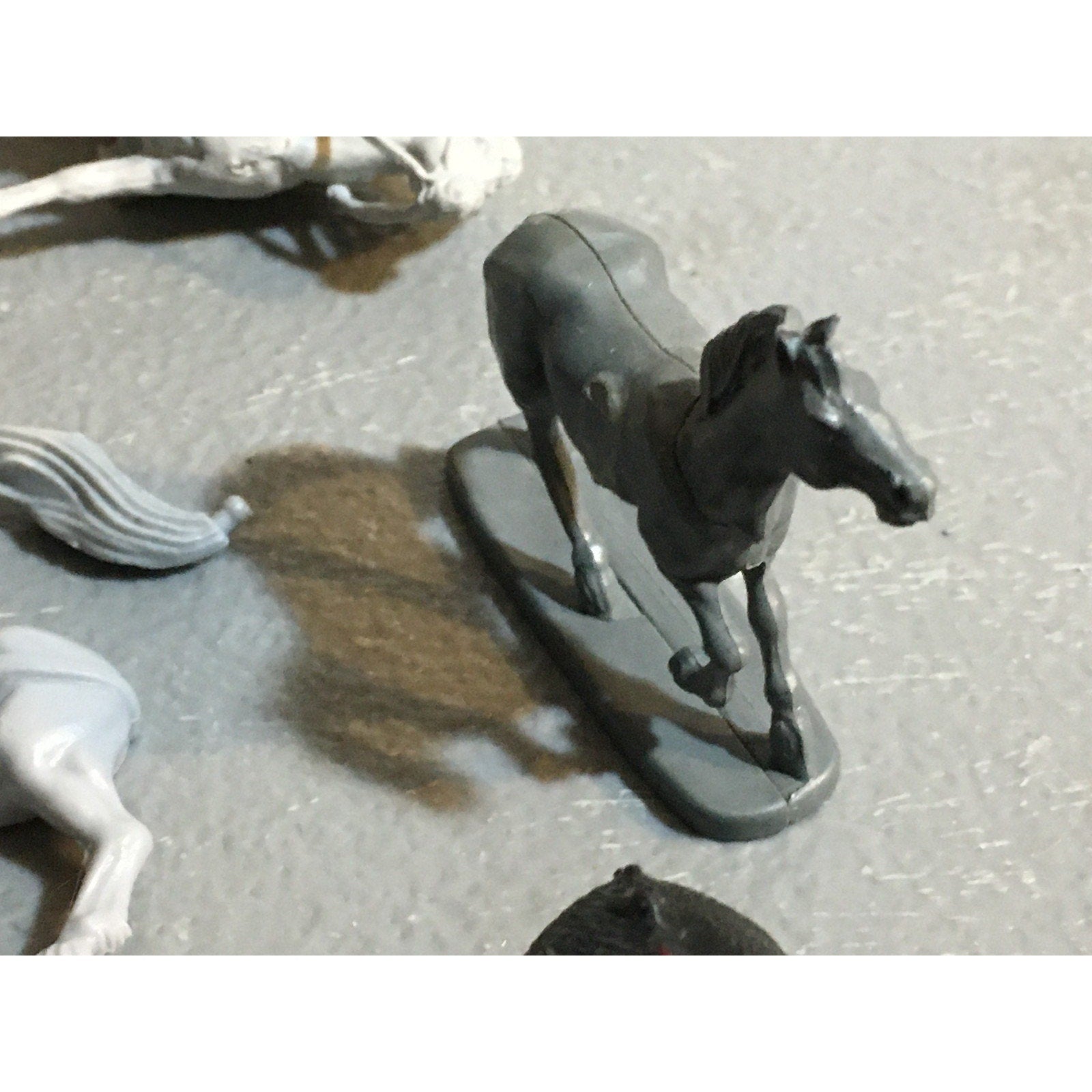 A32551 UNKNOWN MINIATURES PLASTIC ANIMAL SPIDER HORSE INCOMPLETE KNIGHT