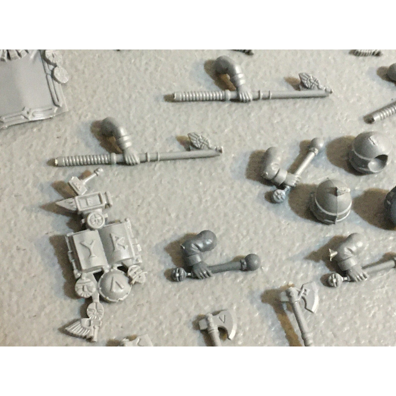 A33595 WARHAMMER FANTASY OLD WORLD DWARVES DWARFS BITS LOT BANNER AXE DRUM GW