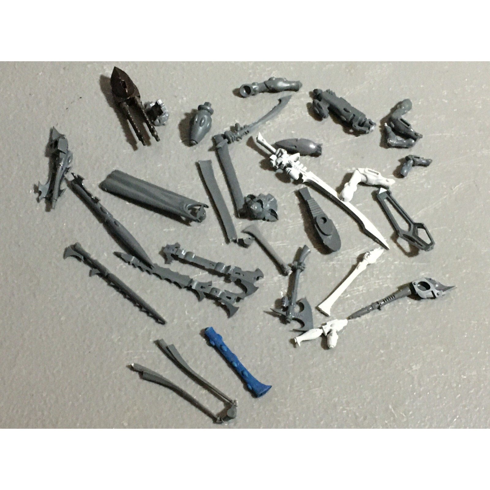 A22328 WARHAMMER 40K ELDAR CRAFTWORLDS BITS LOT MIXED GAMES WORKSHOP GW