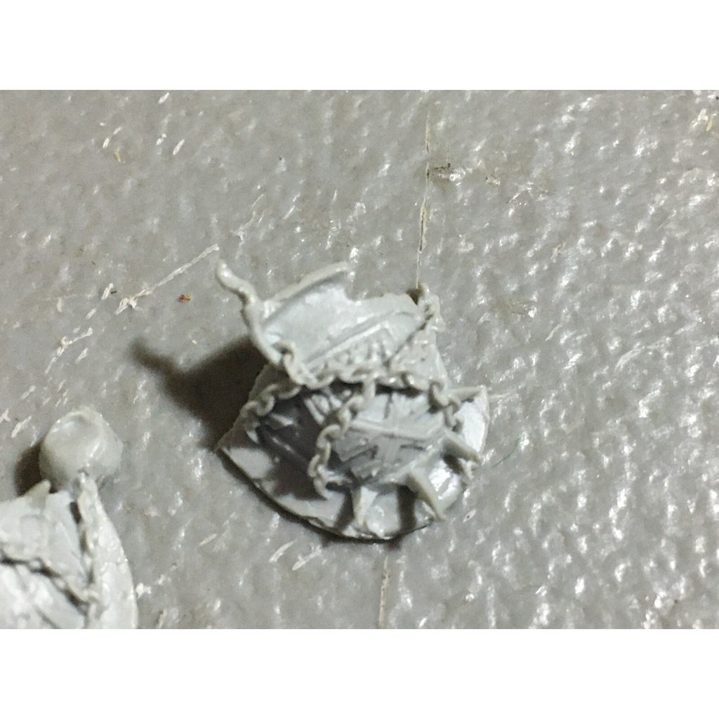A22428 WARHAMMER 40K FORGEWORLD MIXED BITS LOT BARRELS WORLD EATER SHOULDER PADS