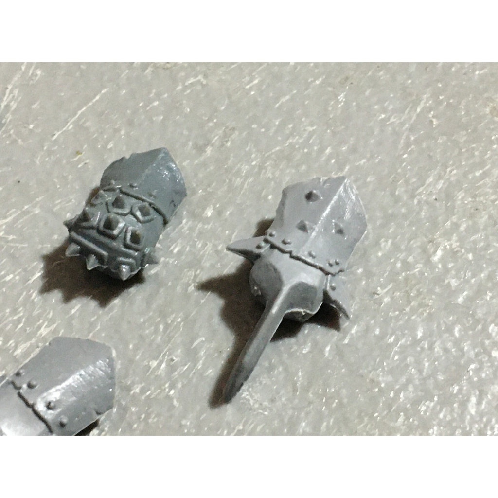 A22581 WARHAMMER FANTASY OGRE KINGDOMS BITS LOT HANDS GAMES WORKSHOP GW