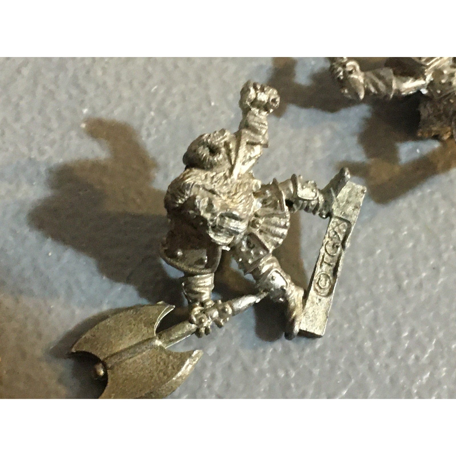 A34032 UNKNOWN METAL MINIATURES FANTASY MIXED LOT CREATURE HUMAN WARRIOR