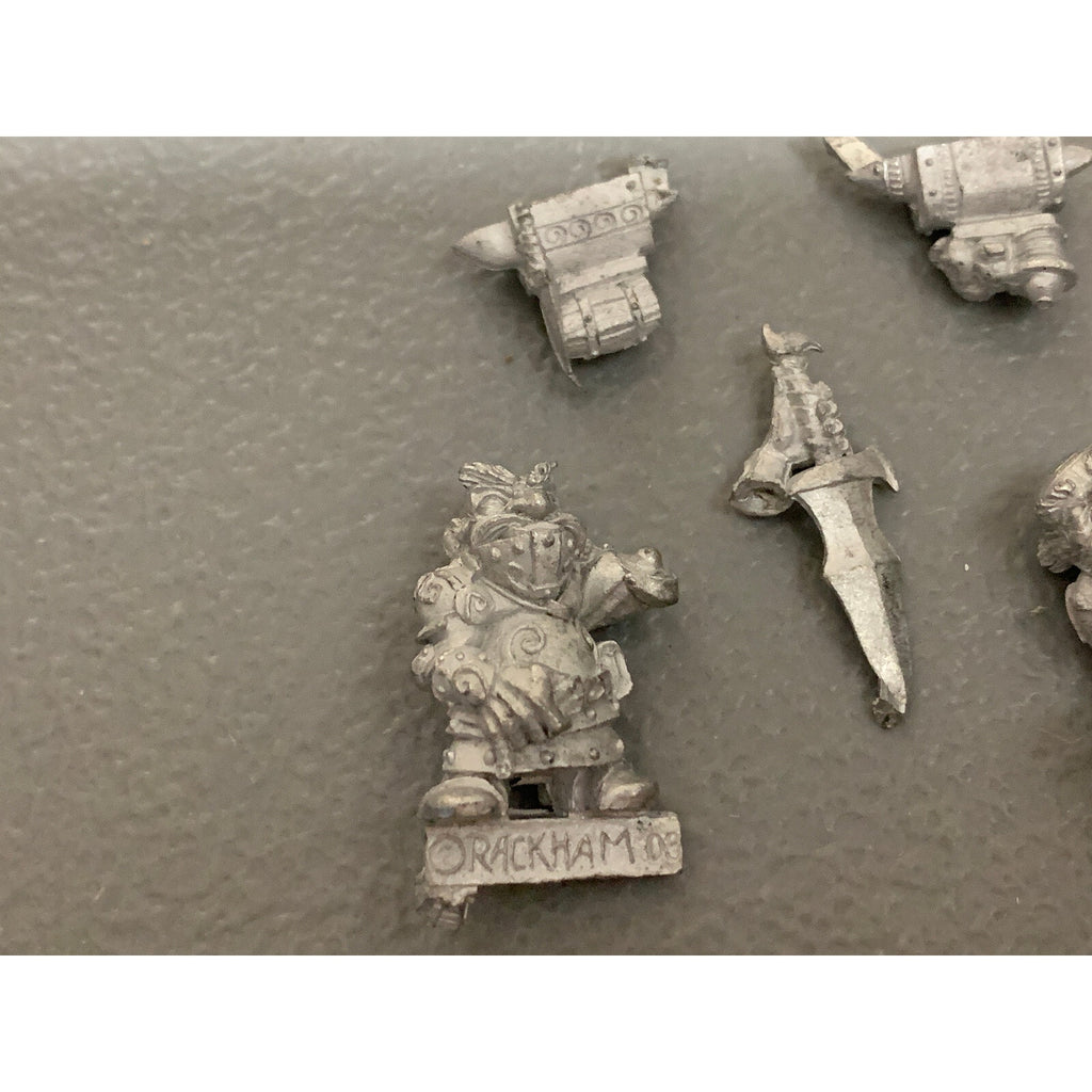 A10271 RACKHAM CONFRONTATION METAL OOP DWARF ARMOURERS