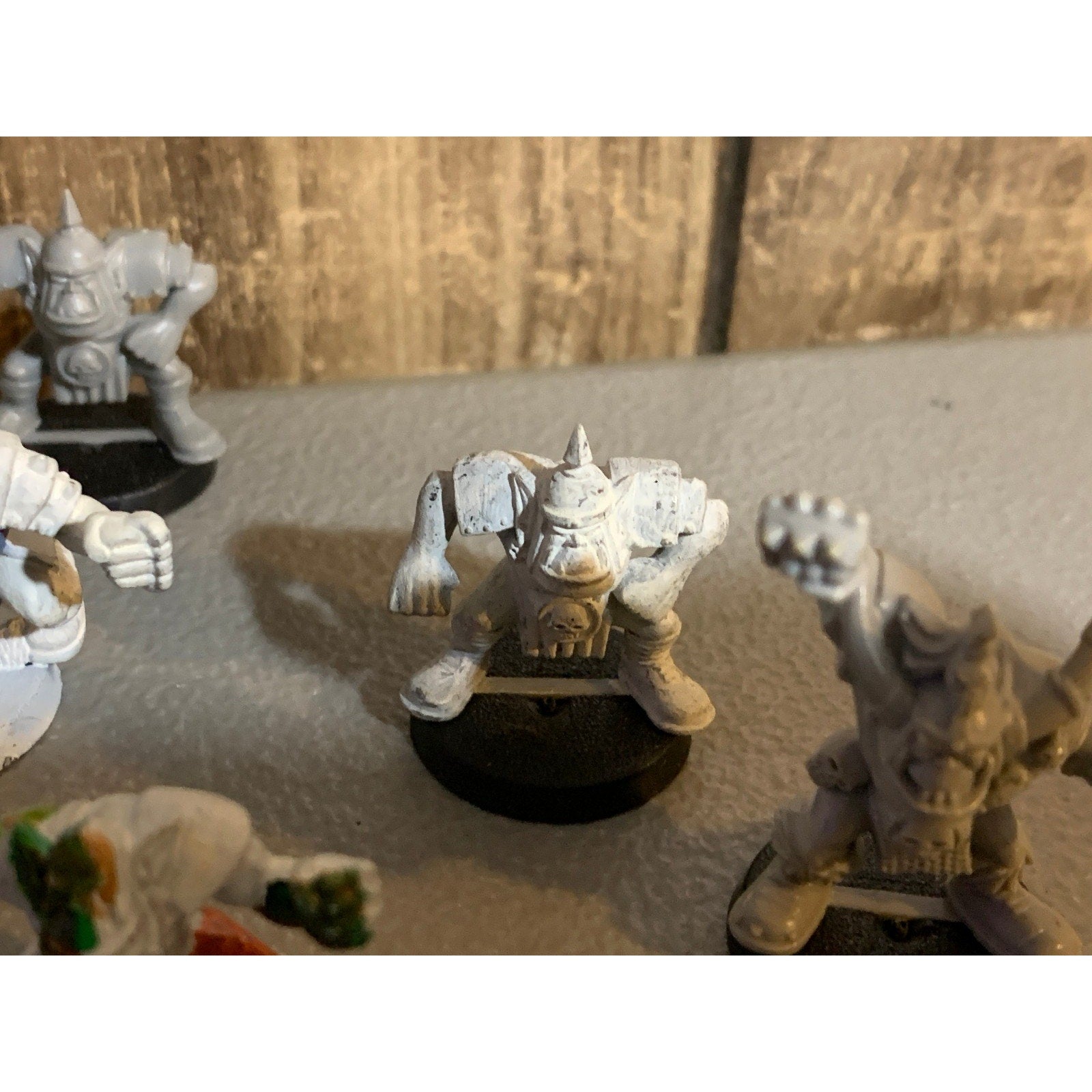 A30183 WARHAMMER BLOOD BOWL OOP ORKS ORCLAND RAIDERS CUST TEAM OOP PLASTIC BLACK