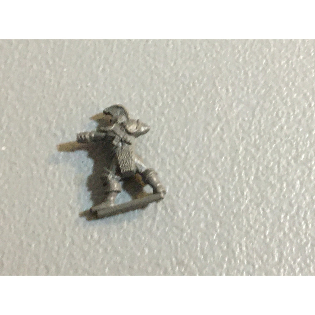 A31465 MILTON BRADLEY BATTLE MASTERS WARHAMMER CHAOS THUG ARCHER & INCOMPLETE