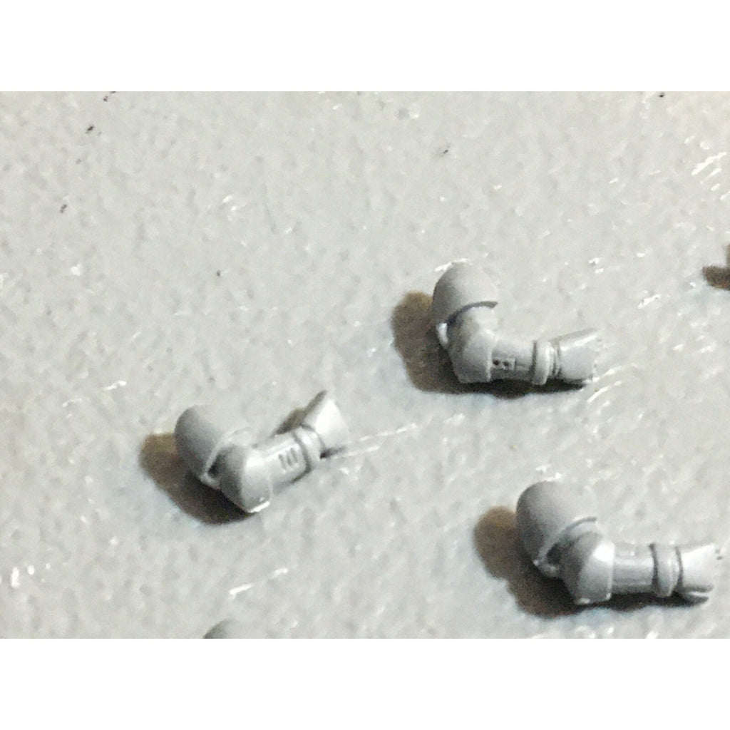 A22946 WARHAMMER 40K SPACE MARINES BITS LOT ARMS GAMES WORKSHOP GW