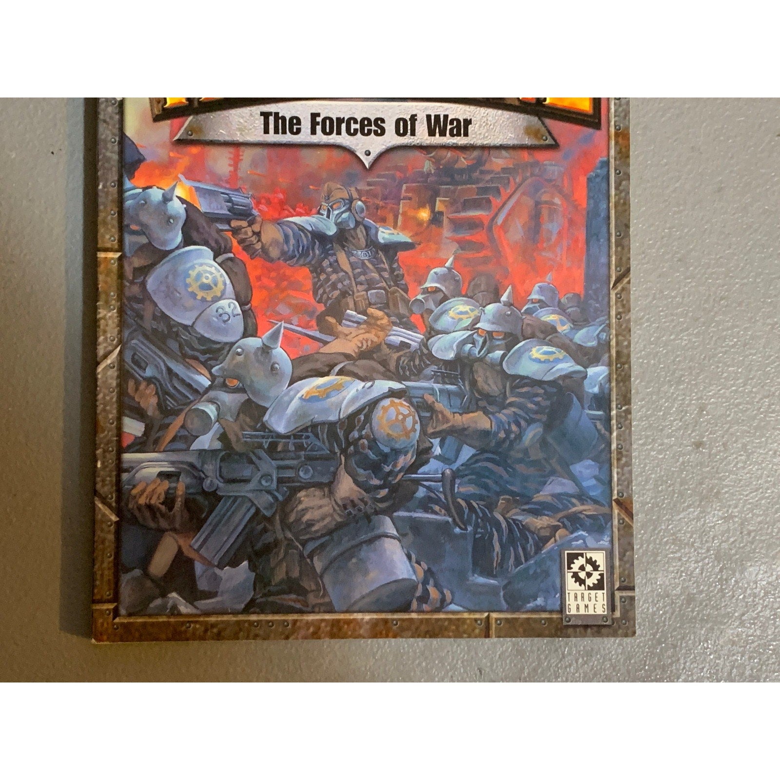 A31648 WARZONE MUTANT CHRONI HHG HEARTBREAKER ARMY BOOK PLAYED THE FORCES OF WAR