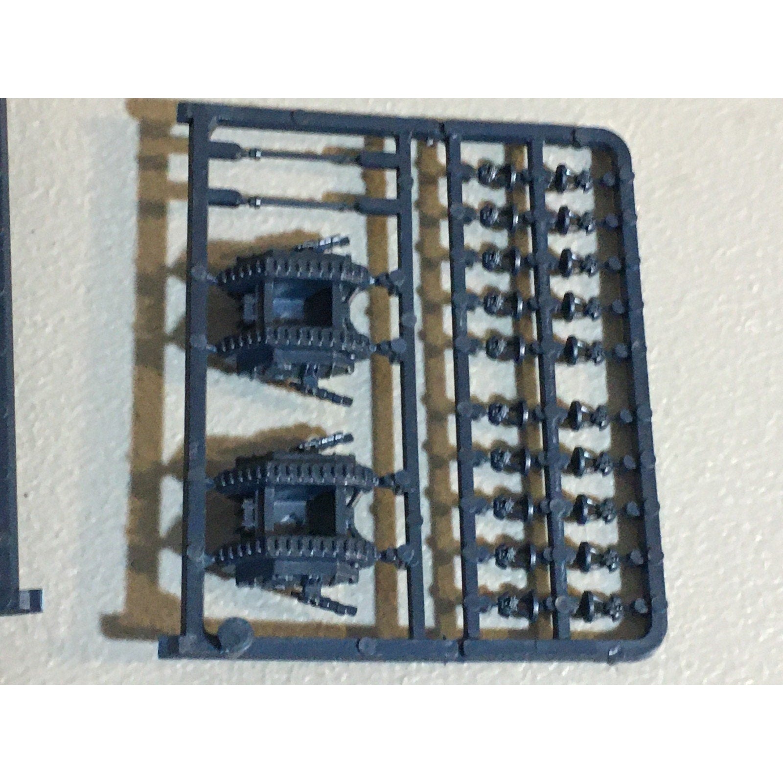 A31686 WARHAMMER EPIC 40K SPACE MARINES SPRUE LAND RAIDER RHINO TACTICAL GW