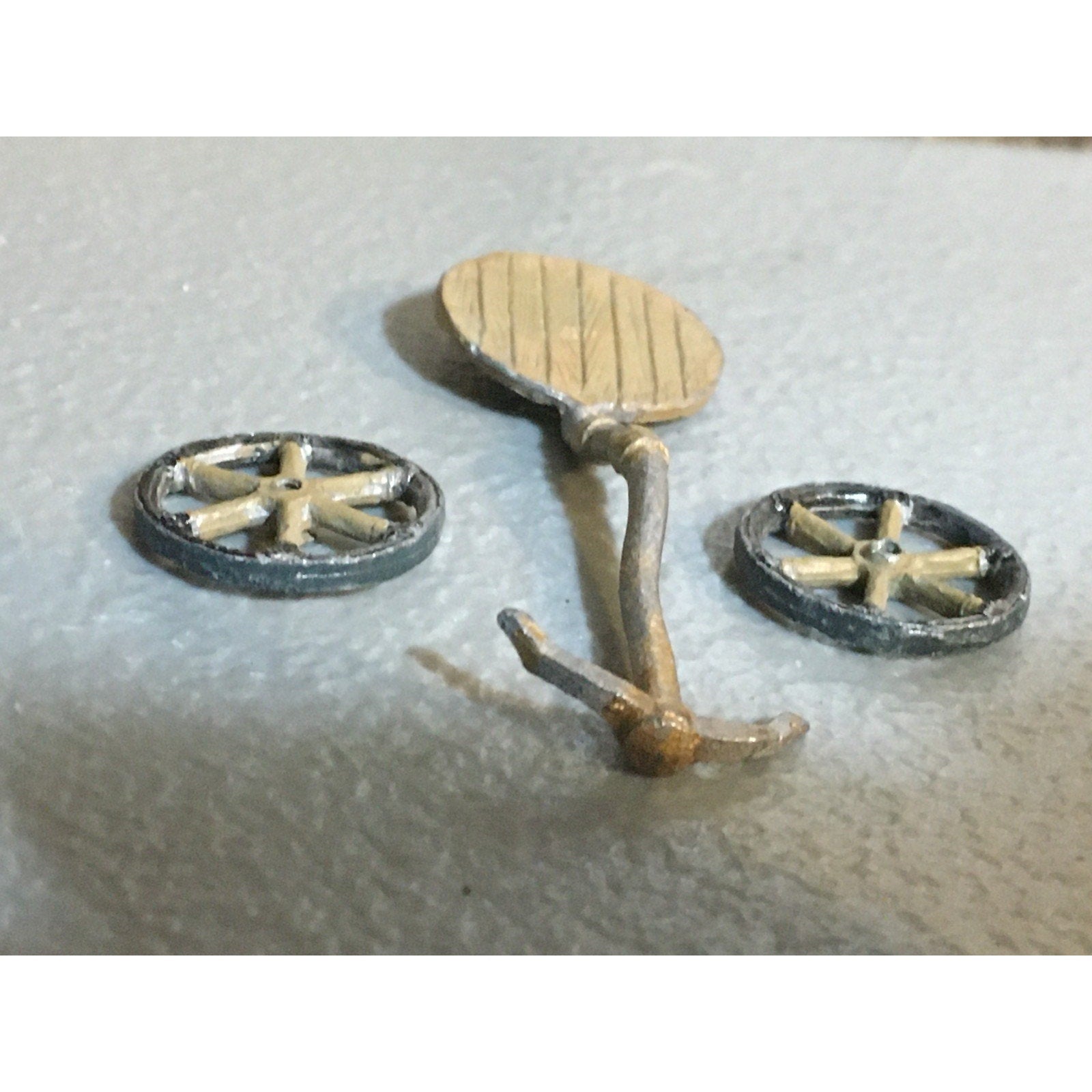 A32860 UNKNOWN METAL MINIATURES INCOMPLETE CHARIOT BITS LOT TABLETOP RPG