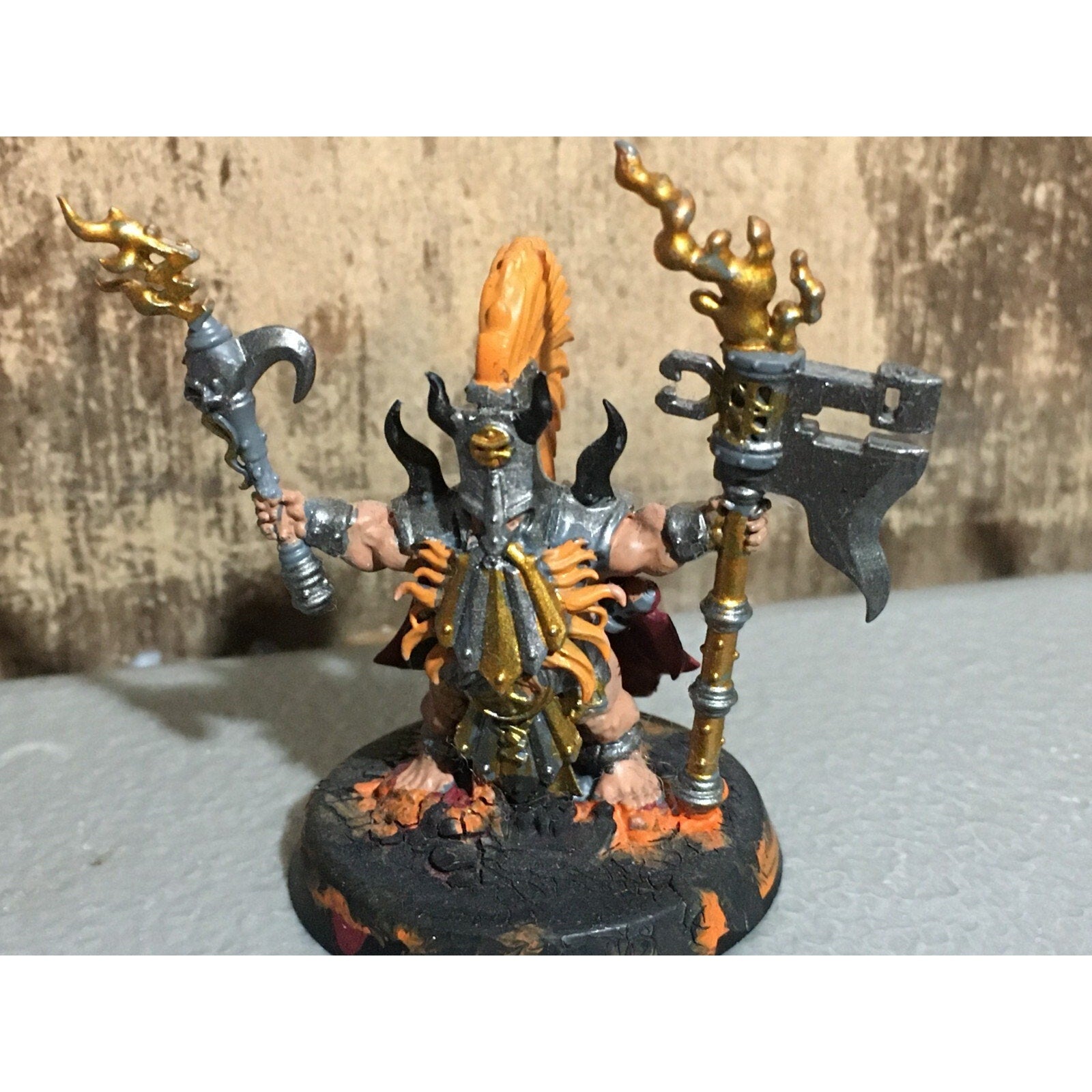 A20171 WARHAMMER FANTASY AOS FYRESLAYERS RUNESMITER PAINTED GAMES WORKSHOP