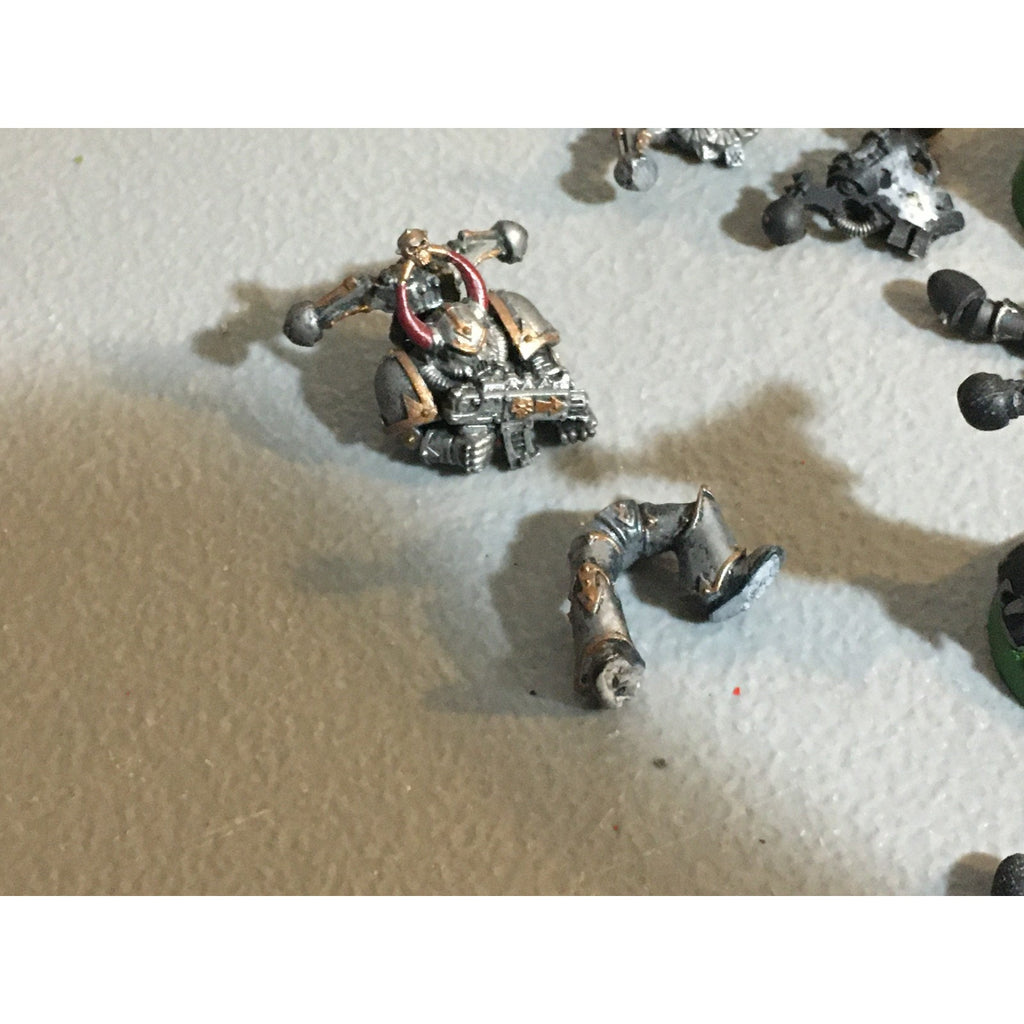 A29237 WARHAMMER 40K CHAOS SPACE MARINES LEGIONARIES 10 PK MISS 4 SHOULDER PADS