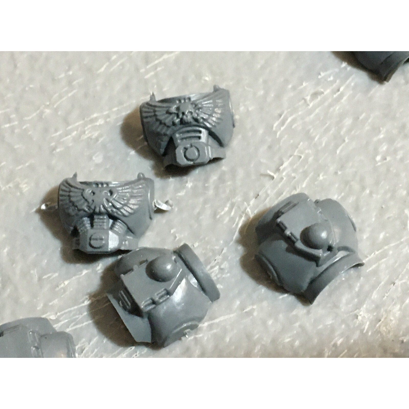 A23159 WARHAMMER 40K SPACE MARINES BITS LOT TORSOS SPECIALS GAMES WORKSHOP GW
