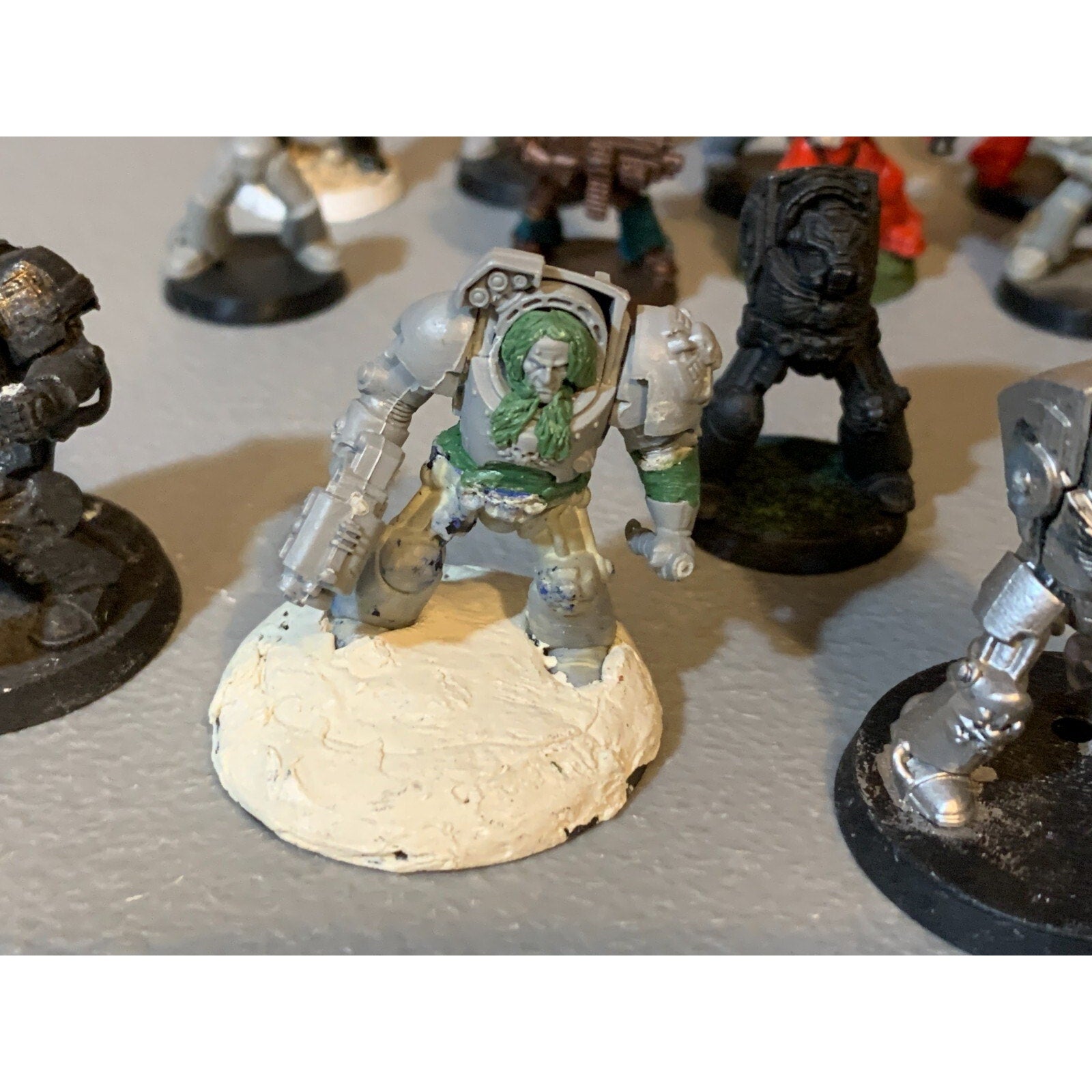 A23056 WARHAMMER 40K SPACE MARINES BITS LOT INCOMPLETE TERMINATOR TACTICAL