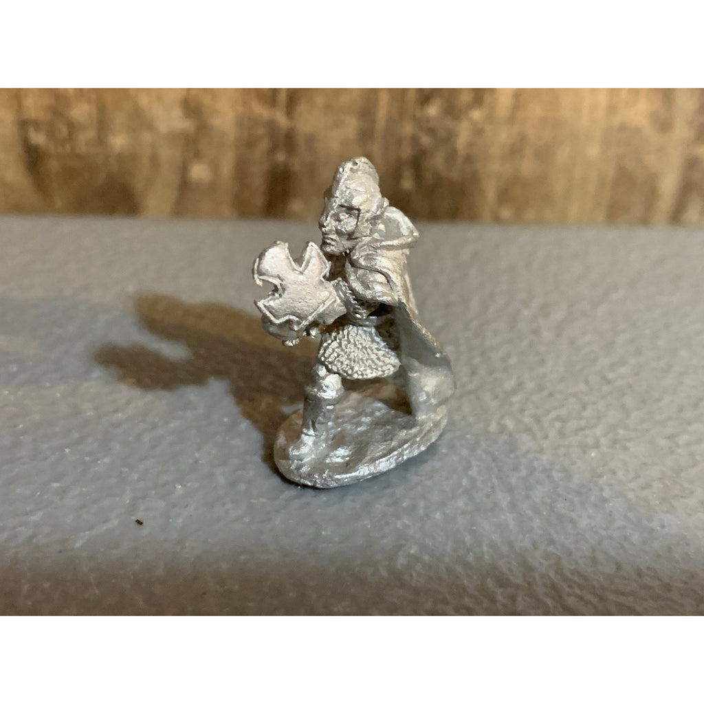 A30695 1ST ED CITADEL WARHAMMER DARK ELF METAL VARD DEMONSLAYER CHAMPION