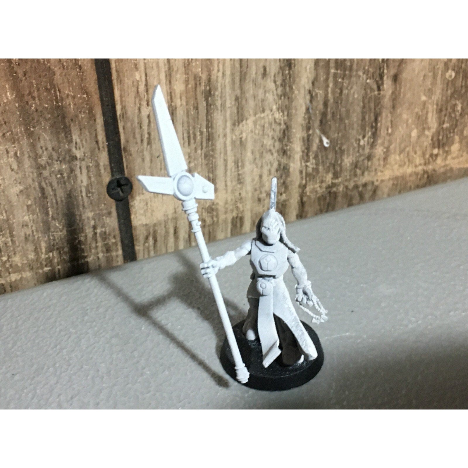 A20661 WARHAMMER 40K TAU EMPIRE ETHEREAL FINECAST GAMES WORKSHOP
