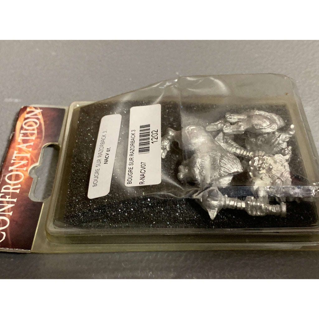 A10379 RACKHAM CONFRONTATION METAL OOP BOOR ON RAZORBACK