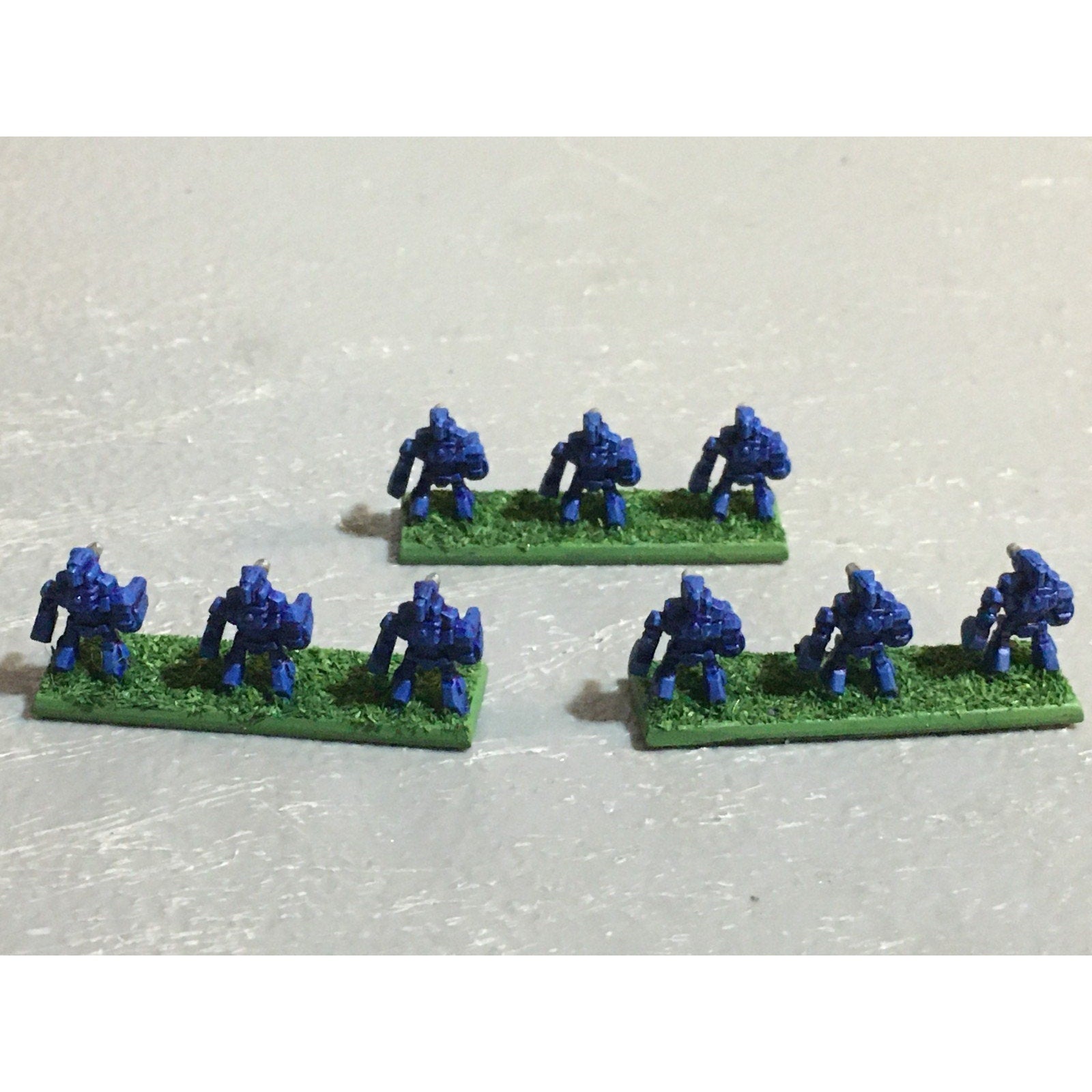 A24550 EPIC 40K IMPERIAL ROBOT 9 PC GAMES WORKSHOP WARHAMMER