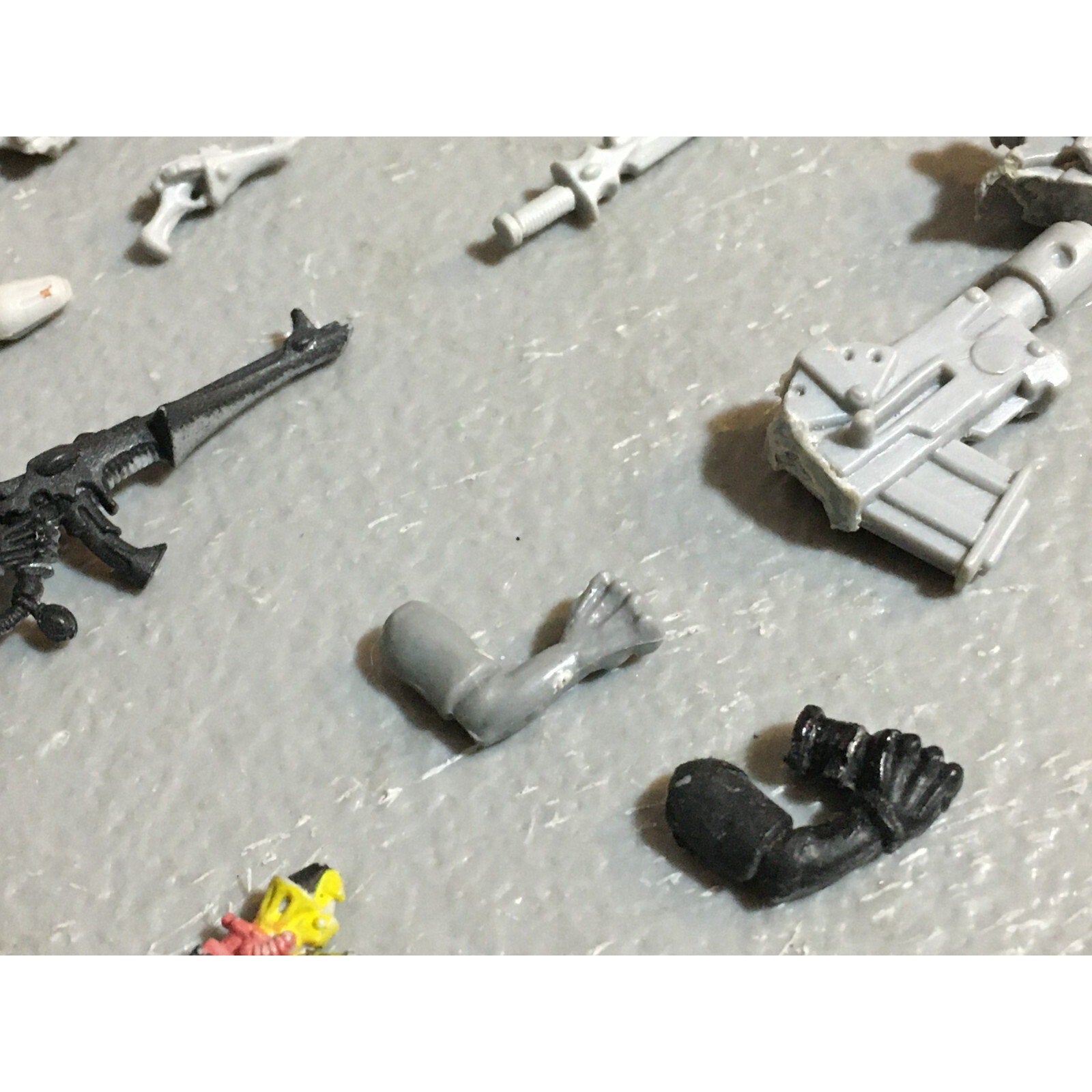 A23495 WARHAMMER 40K BITS LOT ROGUE TRADER MIXED ELDAR SPACE MARINES ORKS GW OOP