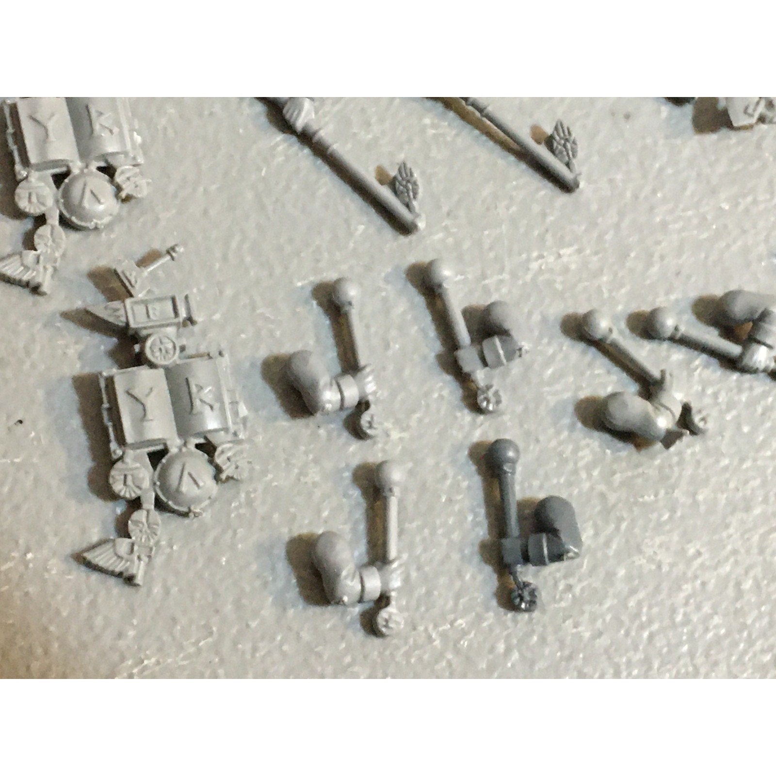 A33596 WARHAMMER FANTASY OLD WORLD DWARVES DWARFS BITS LOT BANNER AXE DRUM GW