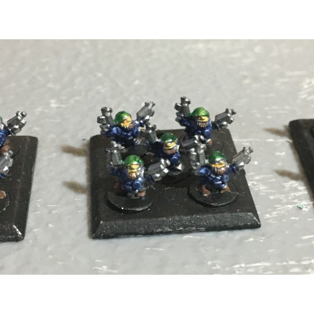 A16270 EPIC WARHAMMER 40K SPACE MARINES SQUATS 4 STANDS GW GAMES WORKSHOP