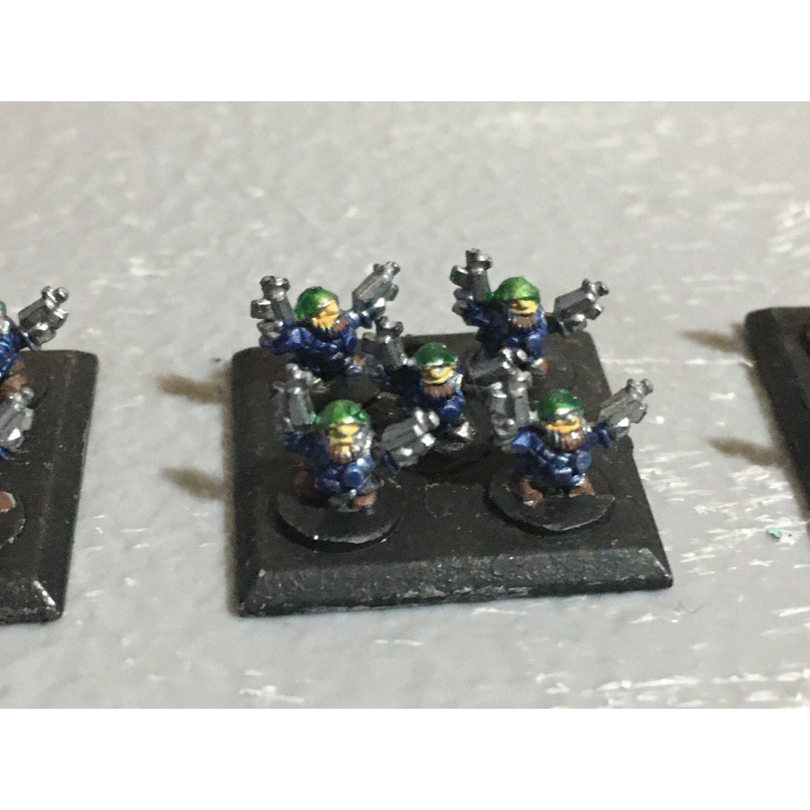 A16270 EPIC WARHAMMER 40K SPACE MARINES SQUATS 4 STANDS GW GAMES WORKSHOP