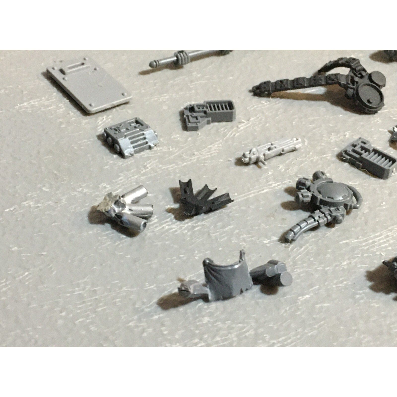 A23464 WARHAMMER 40K SPACE MARINES BITS LOT MIXED VEHICLE HEAVY GAMES WORKSHOP