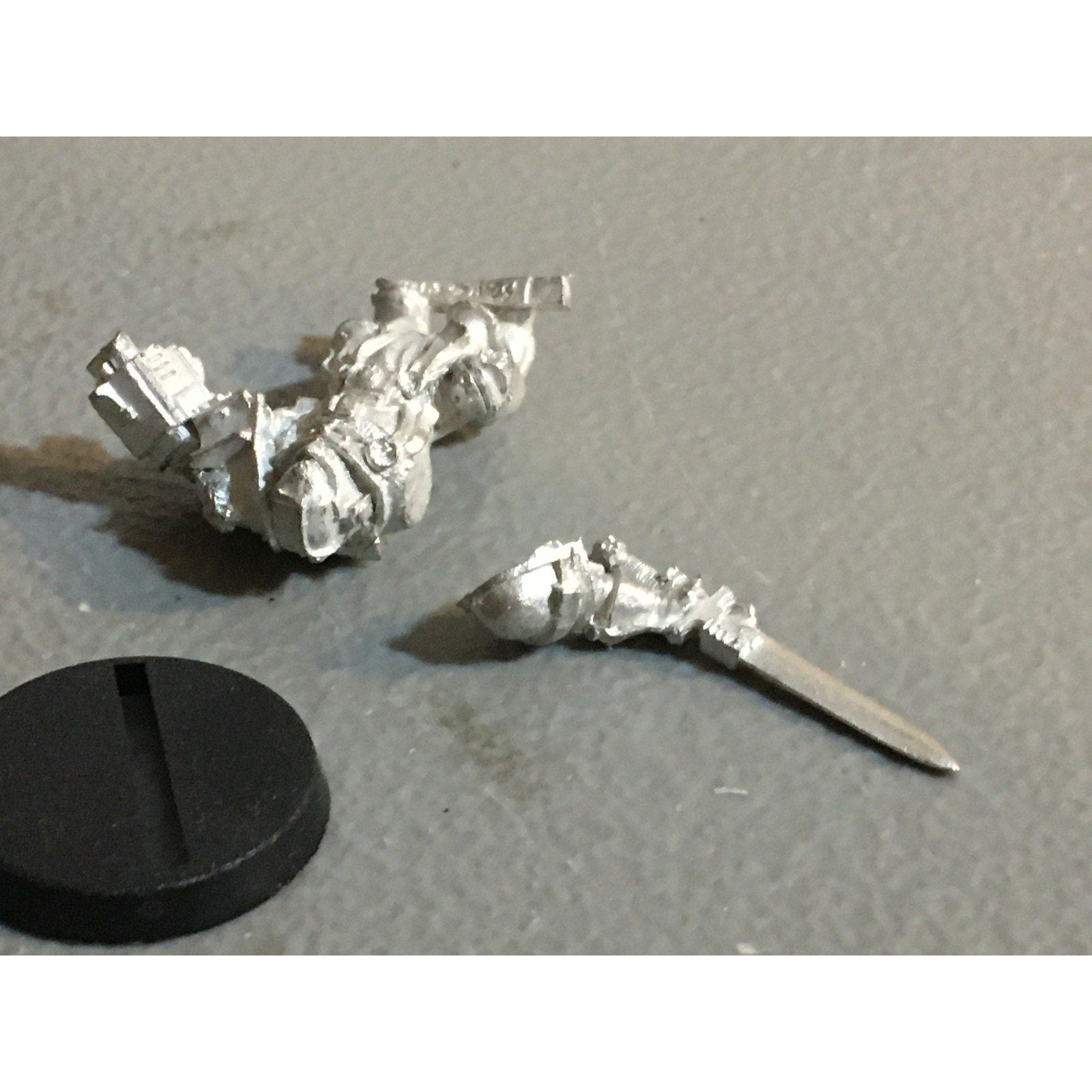 A33832 WARHAMMER 40K SPACE MARINES GREY KNIGHTS METAL JUSTICAR NO BACKPACK GW