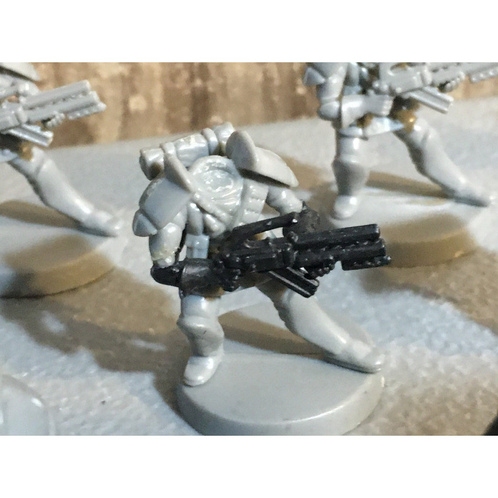 A30065 UNKNOWN TABLE TOP SCI-FI POWER ARMOR SOLDIERS 11 PK INCOMPLETE WAR GAMES