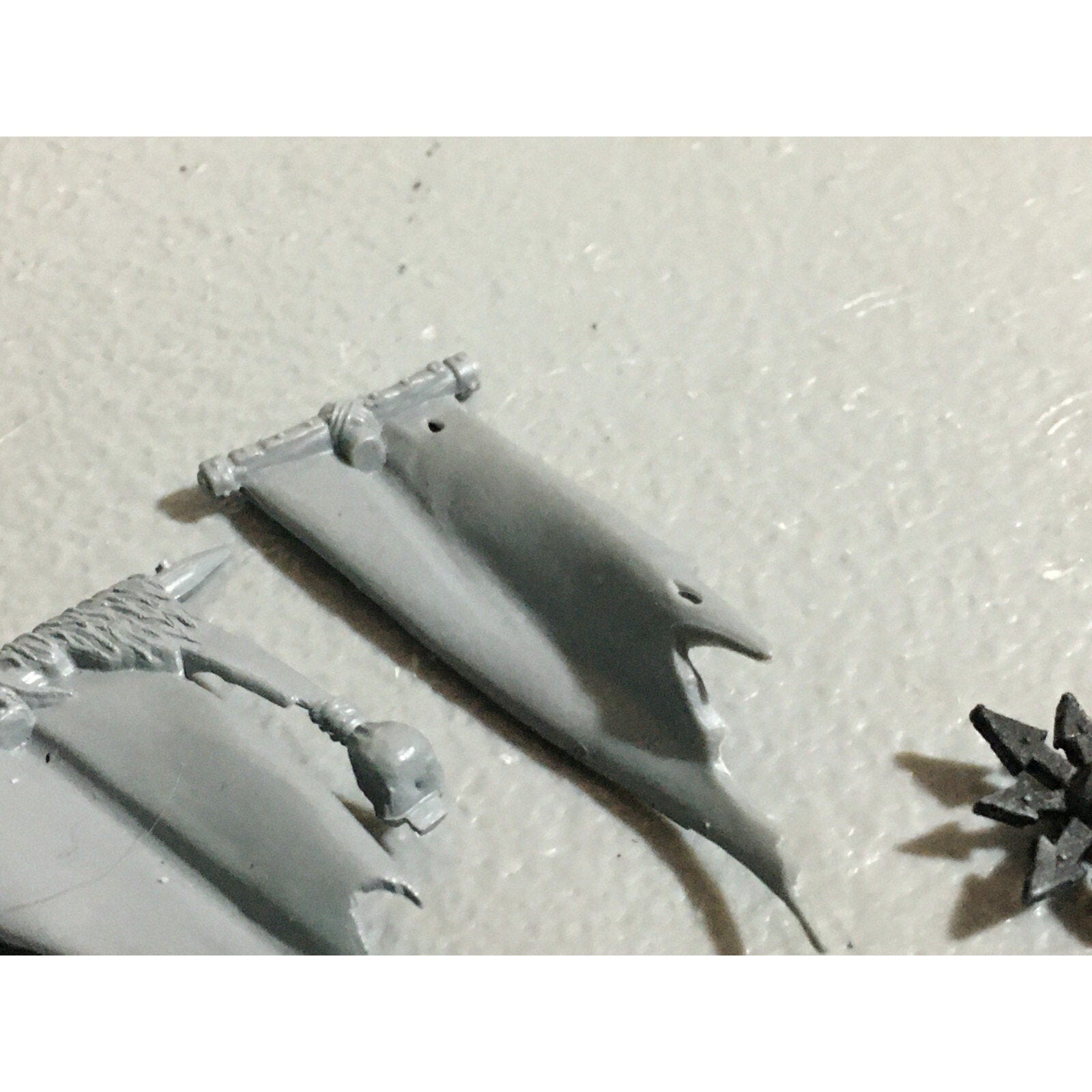A22266 WARHAMMER FANTASY CHAOS MORTALS BITS LOT MIXED BANNERS ACCESSORIES GW