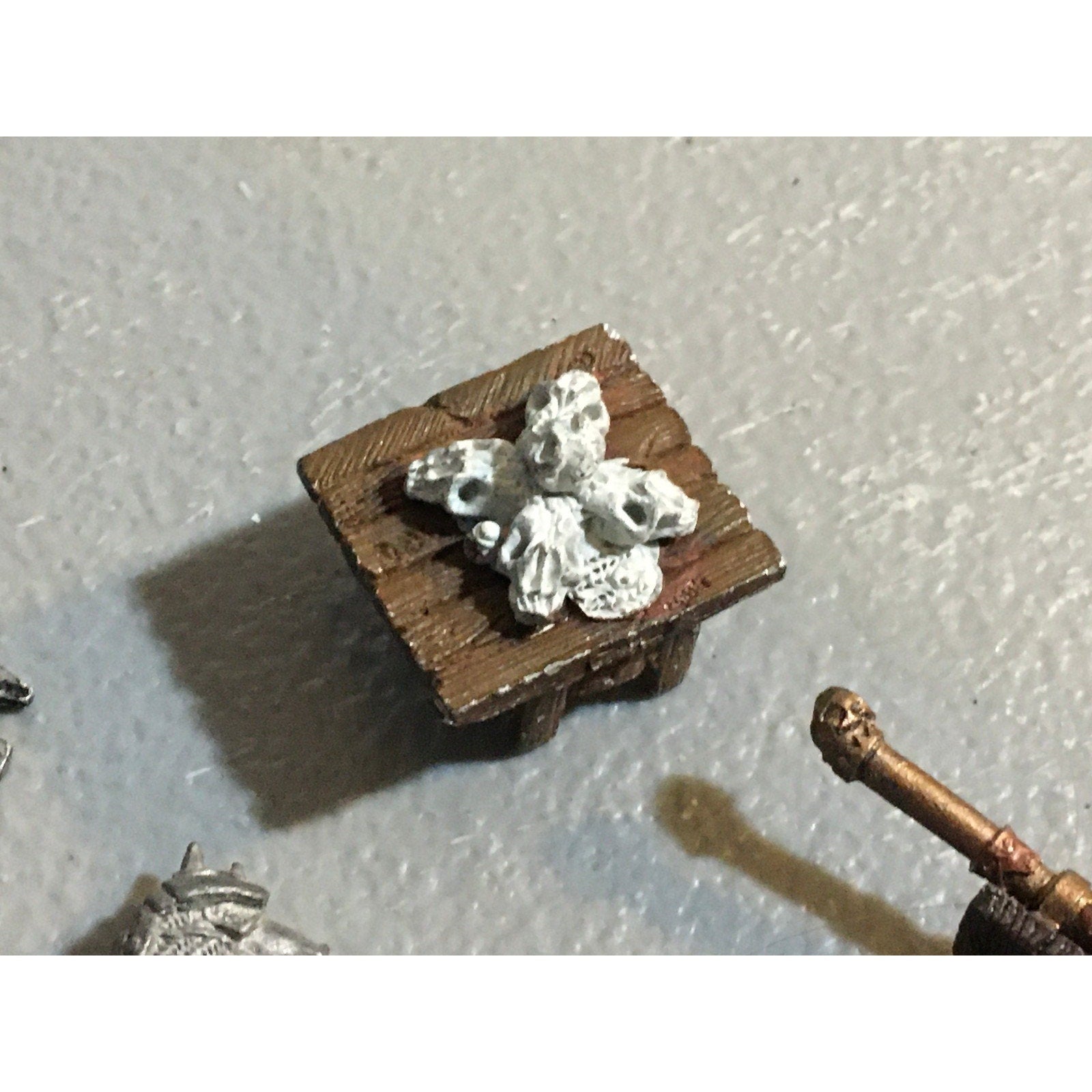 A32553 UNKNOWN MINIATURES ALL METAL BITS LOT FANTASY SCI-FI MIXED