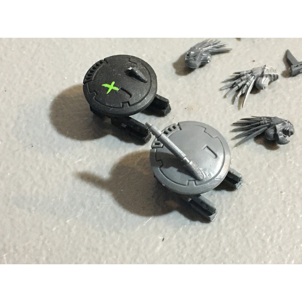 A23027 WARHAMMER 40K TAU EMPIRE BITS LOT KROOT GUNS HEADS GAMES WORKSHOP GW