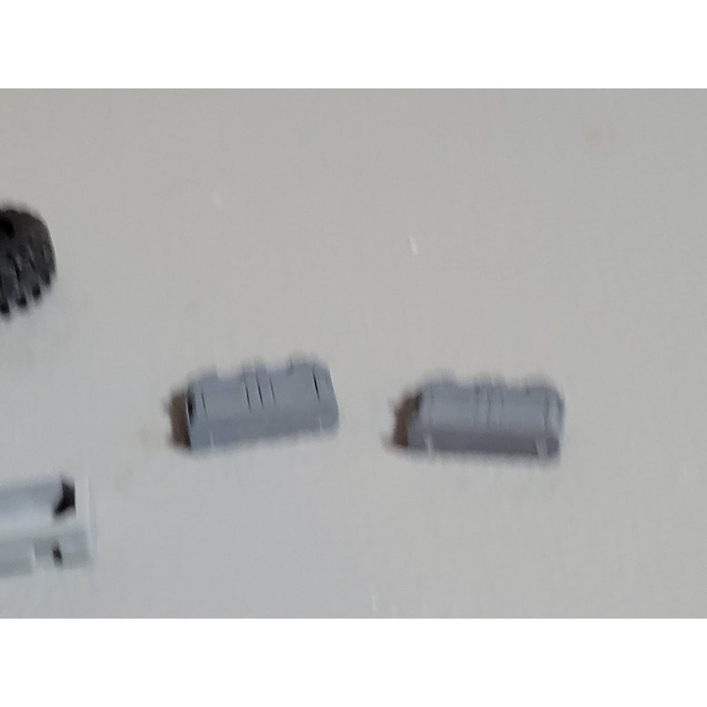A18911 WARHAMMER 40K SPACE MARINES BITS LOT GENERATOR FENCE PYLONS TERRAIN BARRI