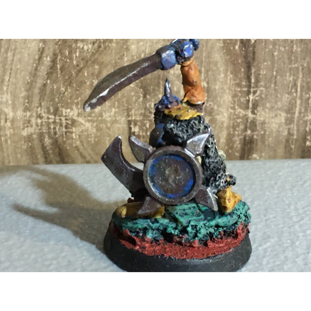 A32473 WARHAMMER FANTASY CITADEL VINTAGE HOBGOBLIN CHAMPION METAL PAINT BASE