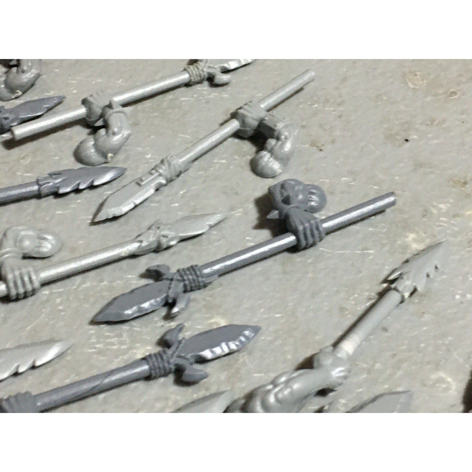 A22609 WARHAMMER FANTASY ORCS & GOBLINS BITS LOT ORC BOYZ SPEARS GAMES WORKSHOP