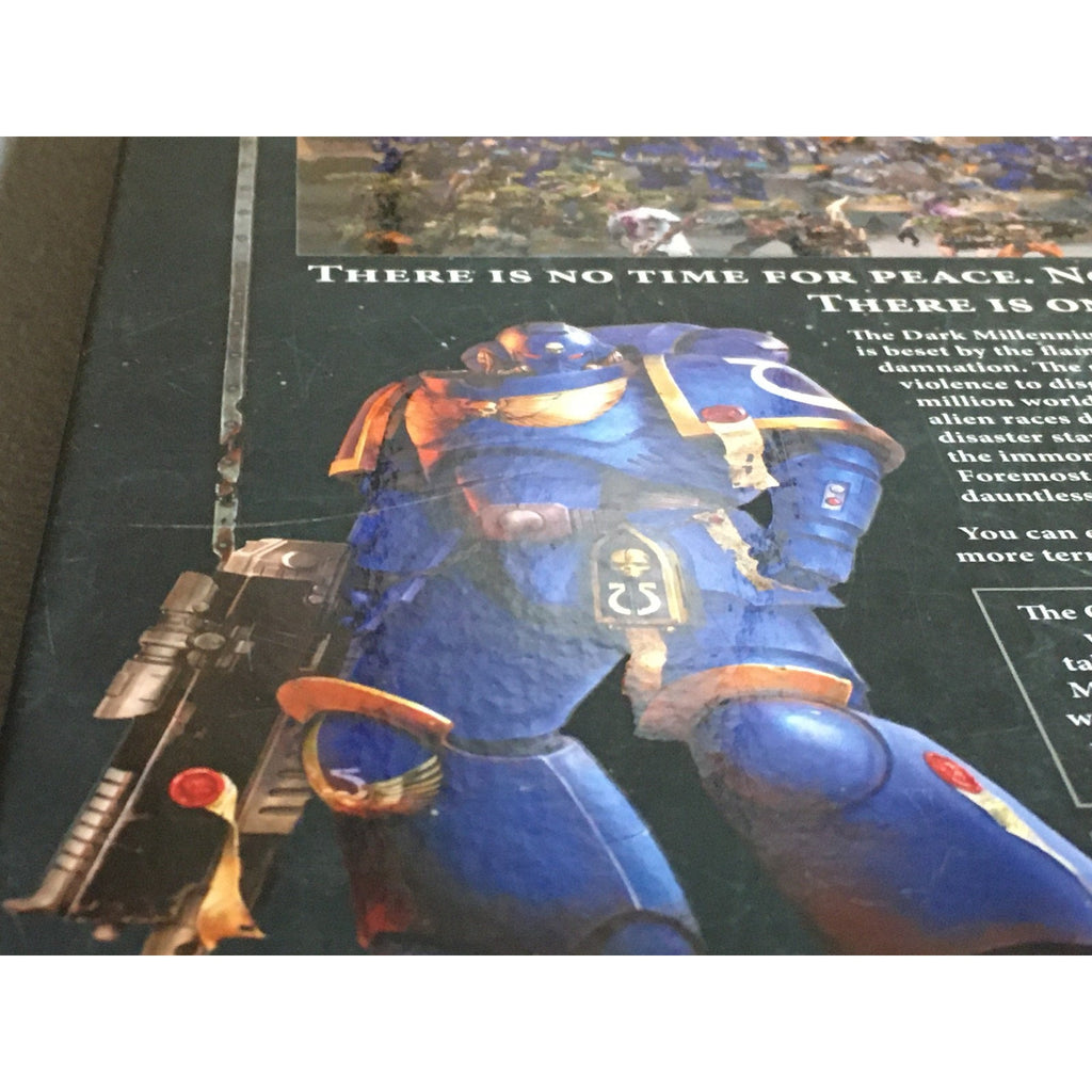 BOOK GAMES WORKSHOP WARHAMMER 40K GRIM DARKNESS RULEBOOK 8TH ED HB USED