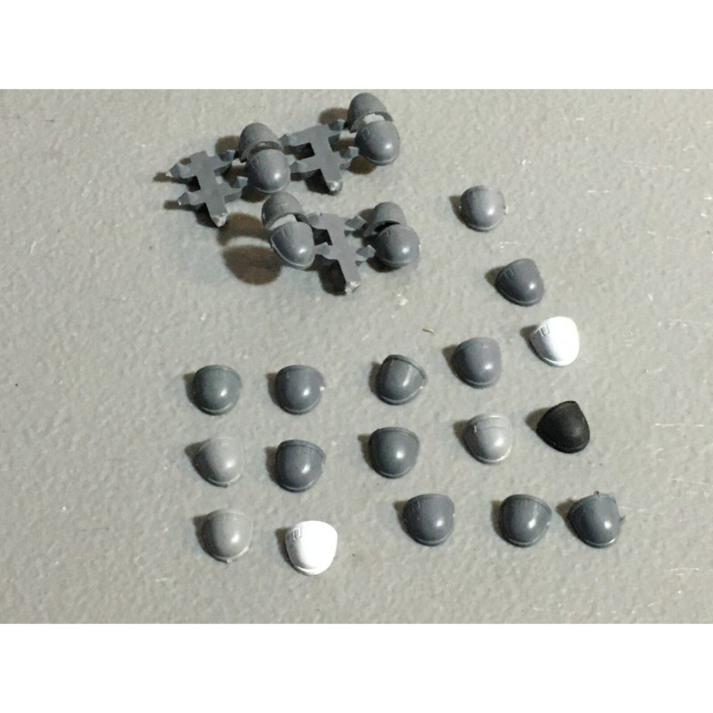 A22964 WARHAMMER 40K SPACE MARINES BITS LOT SHOULDER PADS GAMES WORKSHOP GW