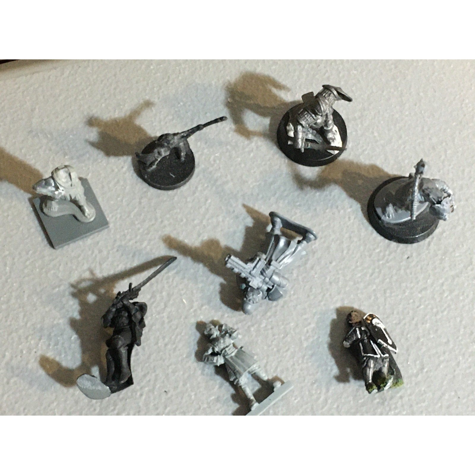 A32535 UNKNOWN MINIATURES PLASTIC INCOMPLETE WARRIOR SOLDIER
