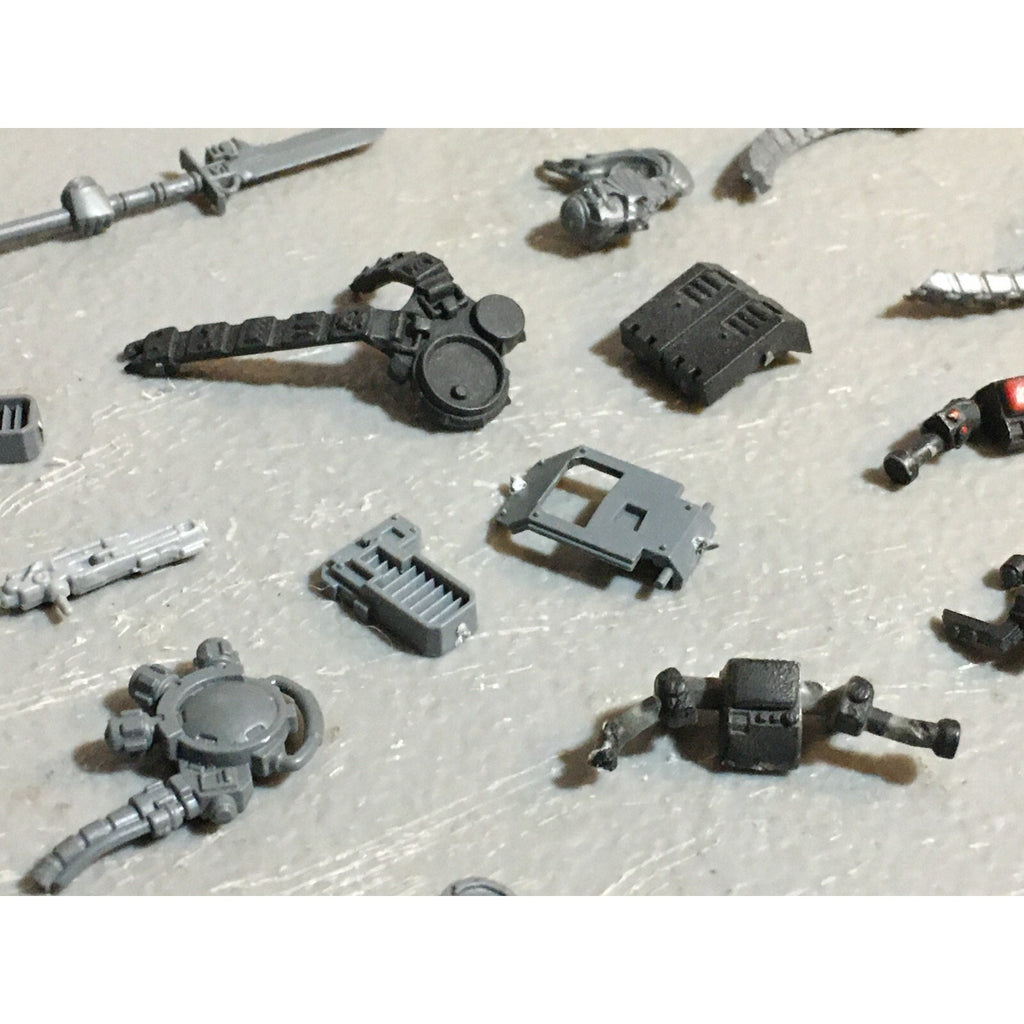 A23464 WARHAMMER 40K SPACE MARINES BITS LOT MIXED VEHICLE HEAVY GAMES WORKSHOP